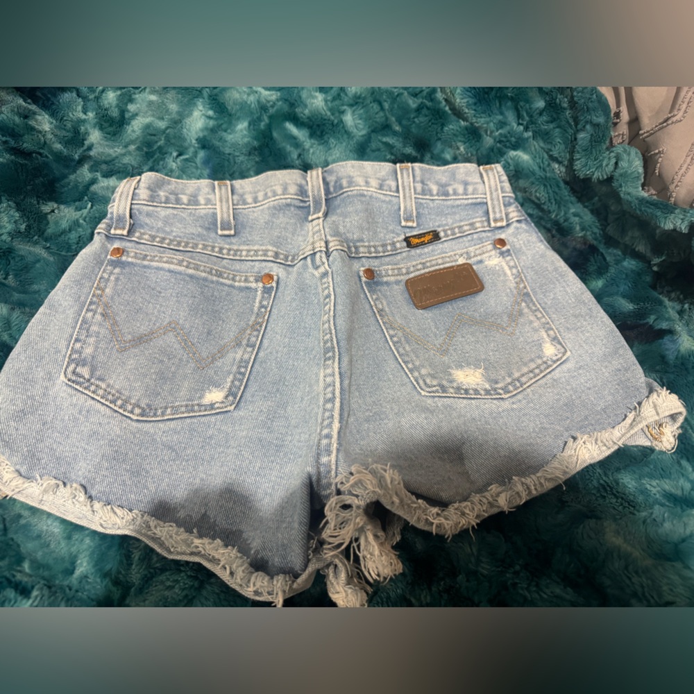 Wrangler Shorts size 27